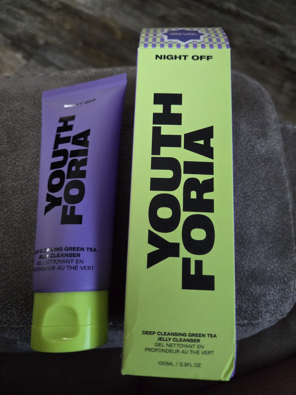 Night Off Youth Foria Deep Cleansing Green Tea Jelly Cleanser - Purple